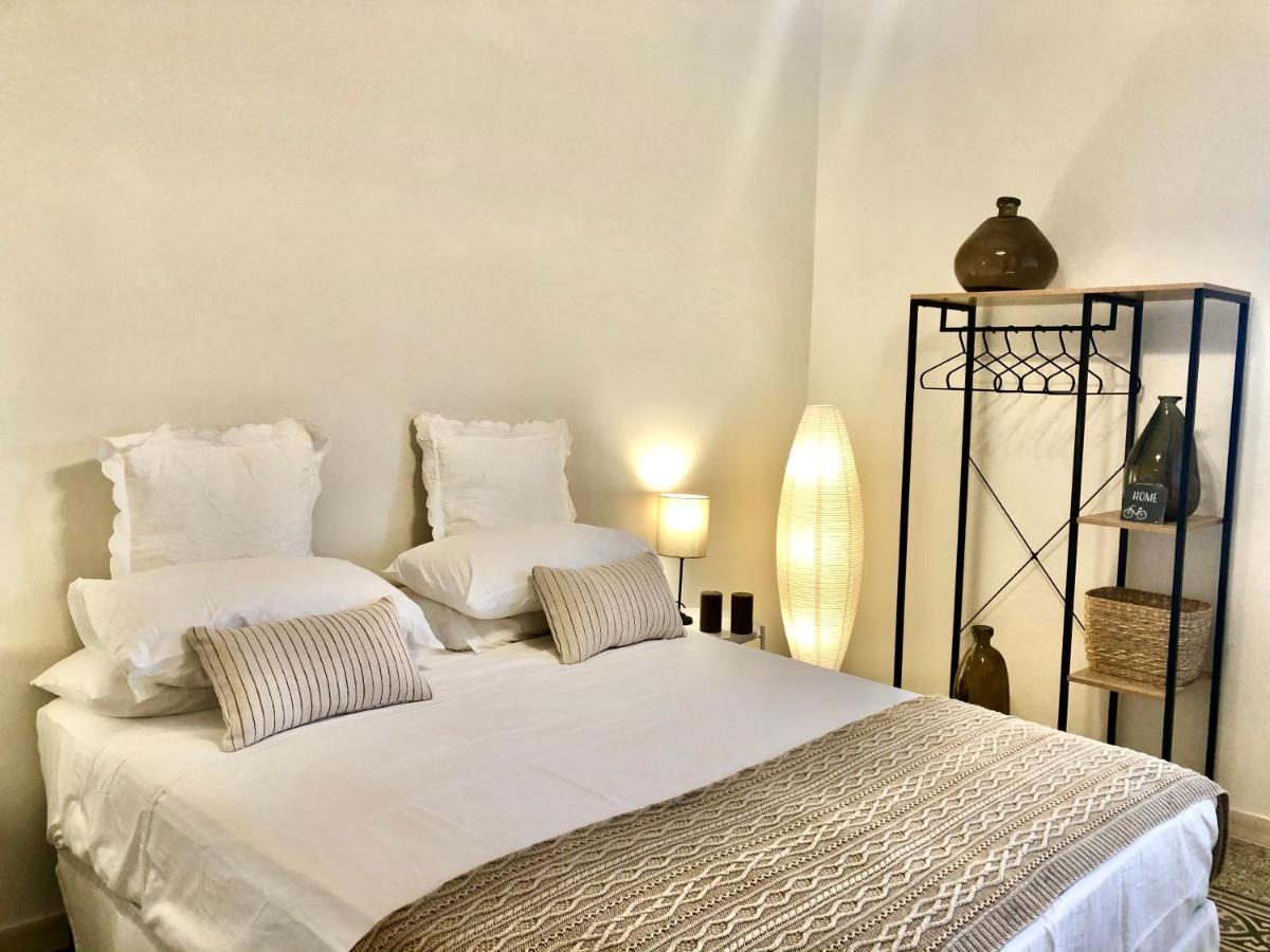 Barrique Guest House Free Bus From The Airport One Way Palermo Esterno foto
