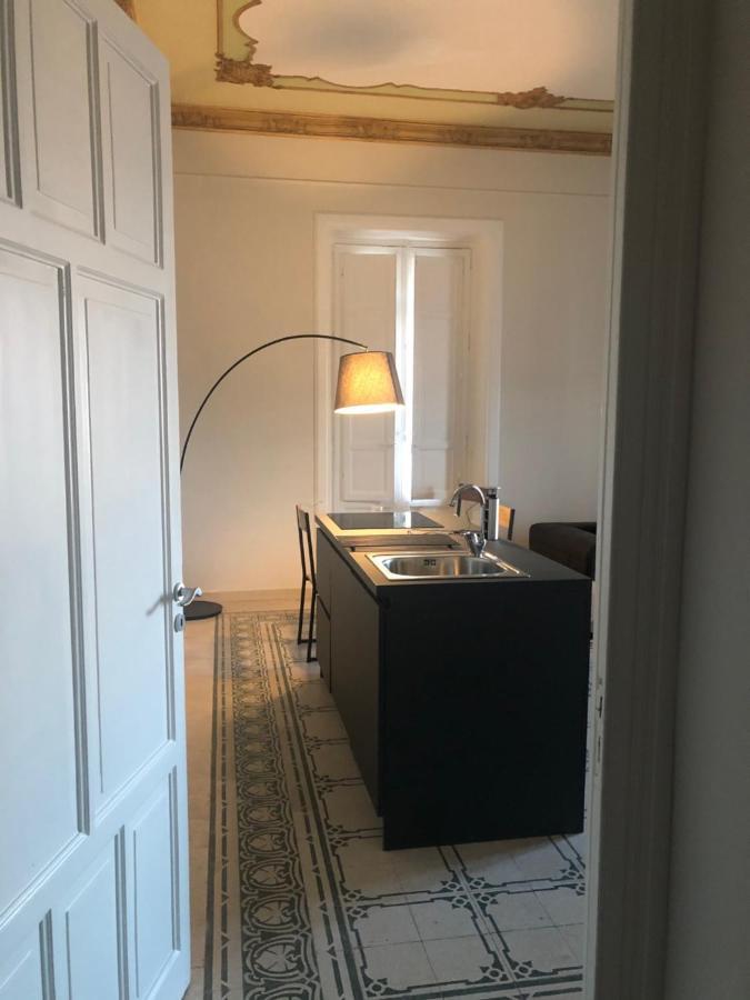 Barrique Guest House Free Bus From The Airport One Way Palermo Esterno foto