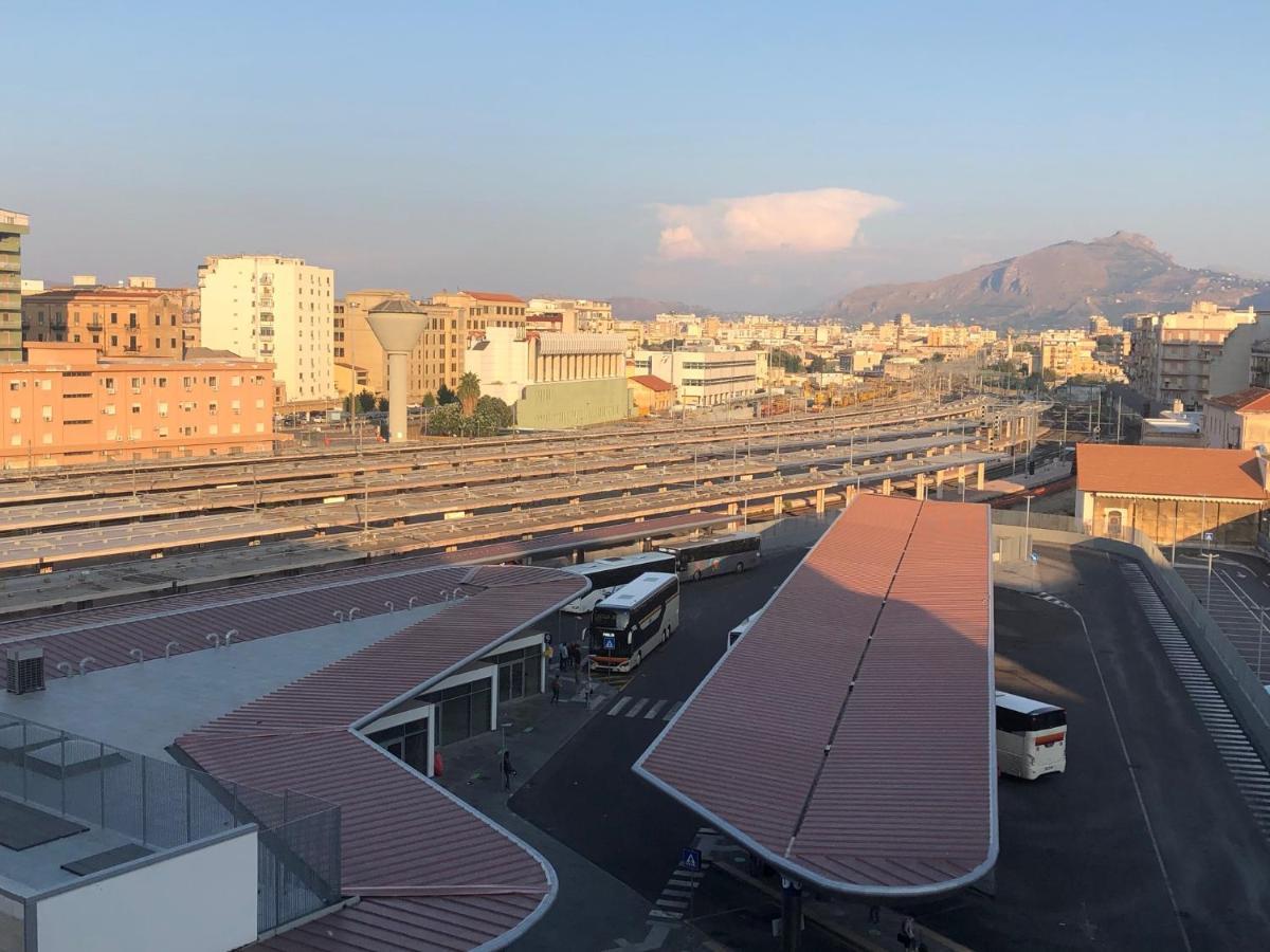 Barrique Guest House Free Bus From The Airport One Way Palermo Esterno foto